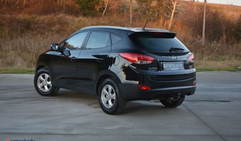 HYUNDAI ix35  | FWD (przód) | Manualna | 116 KM | Czarny full