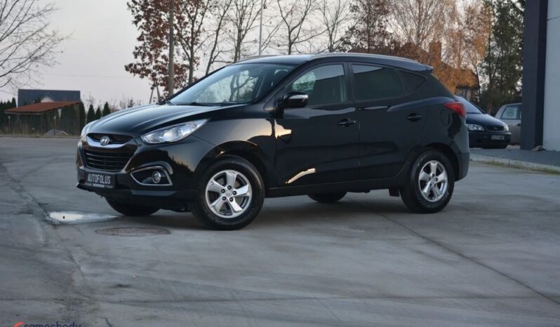 HYUNDAI ix35  | FWD (przód) | Manualna | 116 KM | Czarny full