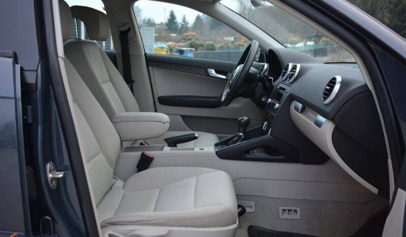AUDI A3  | FWD (przód) | Manualna | 125 KM | Szary full