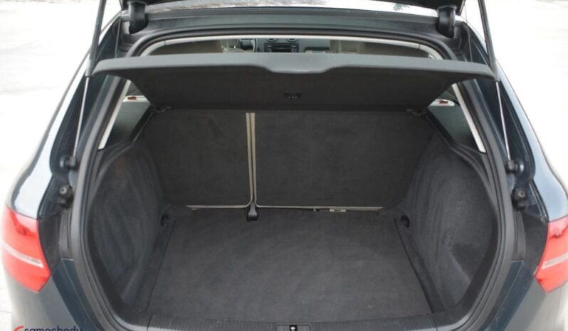 AUDI A3  | FWD (przód) | Manualna | 125 KM | Szary full