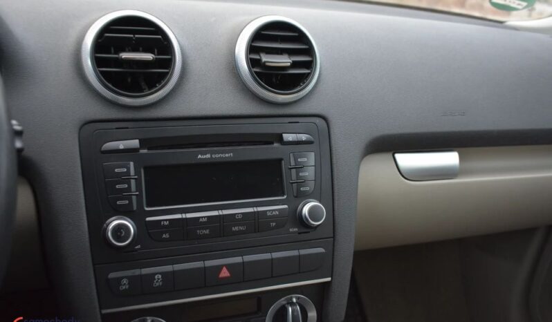 AUDI A3  | FWD (przód) | Manualna | 125 KM | Szary full