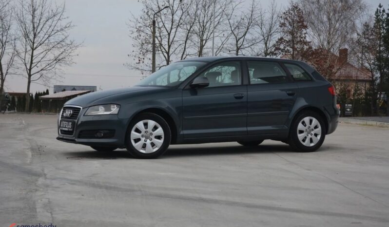 AUDI A3  | FWD (przód) | Manualna | 125 KM | Szary full