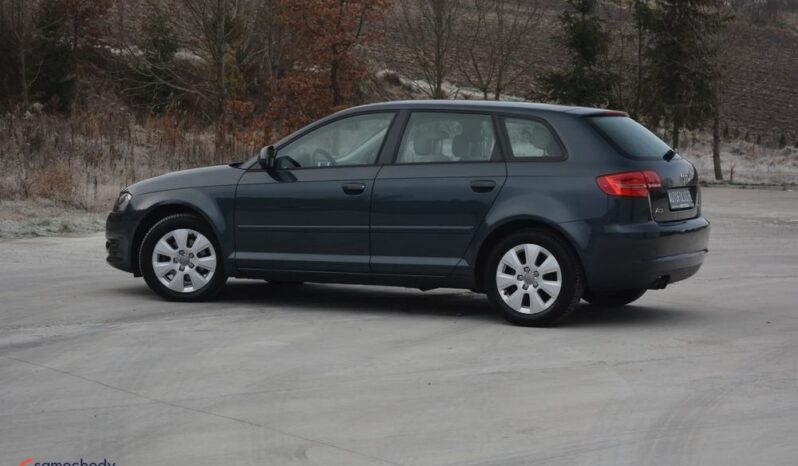 AUDI A3  | FWD (przód) | Manualna | 125 KM | Szary full
