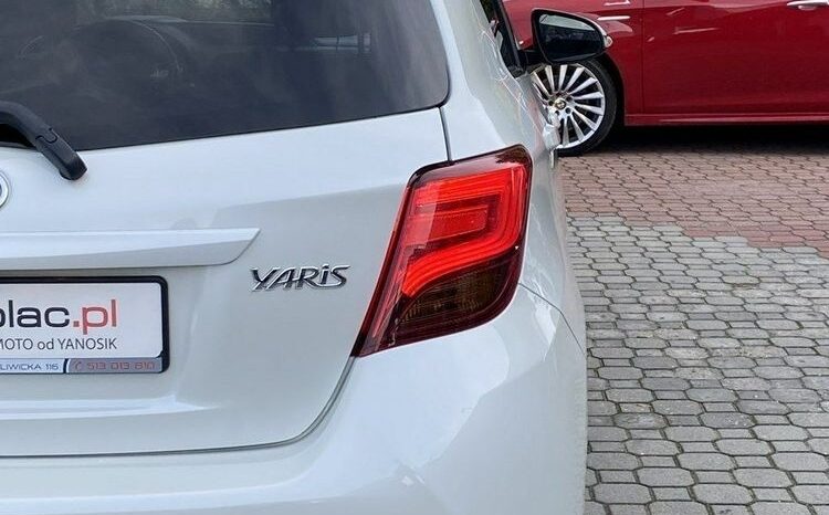 TOYOTA Yaris  | FWD (przód) | Manualna | 99 KM | Biały full