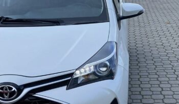 TOYOTA Yaris  | FWD (przód) | Manualna | 99 KM | Biały full