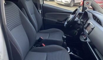 TOYOTA Yaris  | FWD (przód) | Manualna | 99 KM | Biały full