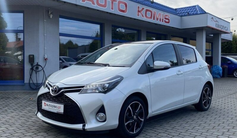 TOYOTA Yaris  | FWD (przód) | Manualna | 99 KM | Biały full