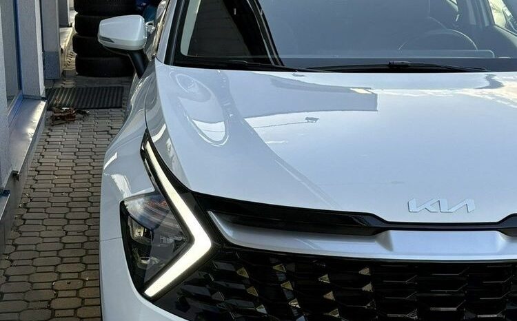 KIA Sportage  | FWD (przód) | Automatyczna | 136 KM | Biały full