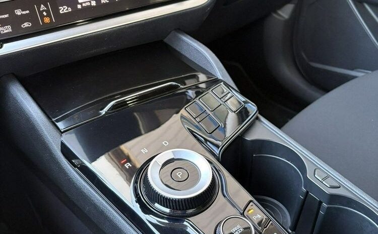 KIA Sportage  | FWD (przód) | Automatyczna | 136 KM | Biały full