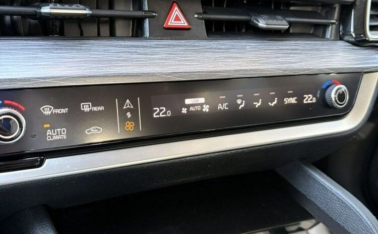 KIA Sportage  | FWD (przód) | Automatyczna | 136 KM | Biały full