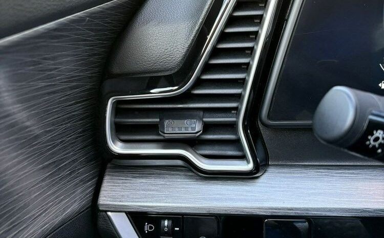 KIA Sportage  | FWD (przód) | Automatyczna | 136 KM | Biały full