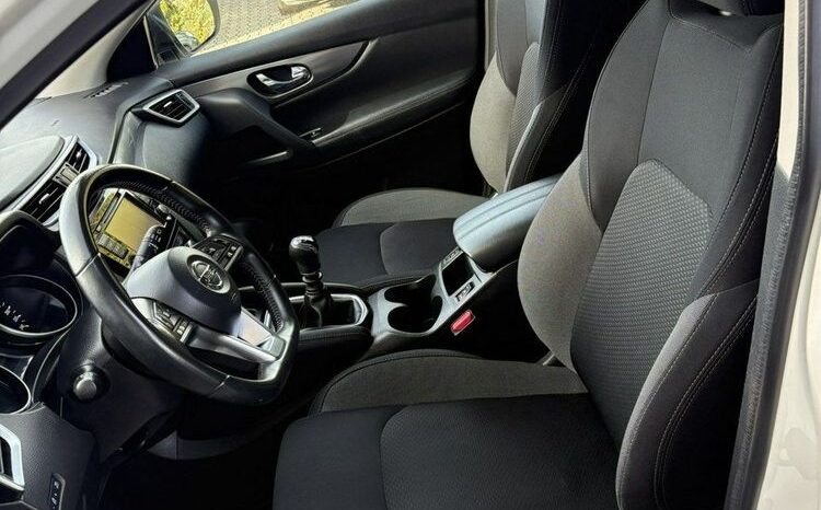 NISSAN Qashqai  | FWD (przód) | Manualna | 140 KM | Biały full