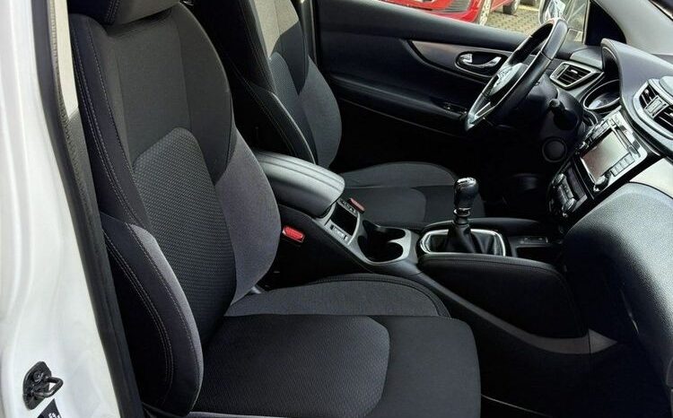 NISSAN Qashqai  | FWD (przód) | Manualna | 140 KM | Biały full
