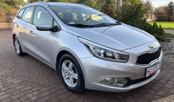 KIA Ceed  | FWD (przód) | Manualna | 135 KM | Srebrny full