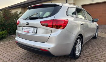 KIA Ceed  | FWD (przód) | Manualna | 135 KM | Srebrny full