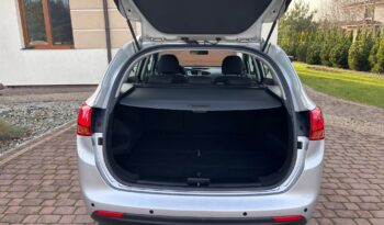 KIA Ceed  | FWD (przód) | Manualna | 135 KM | Srebrny full