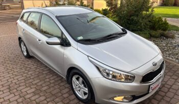 KIA Ceed  | FWD (przód) | Manualna | 135 KM | Srebrny full