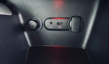 KIA Ceed  | FWD (przód) | Manualna | 135 KM | Srebrny full