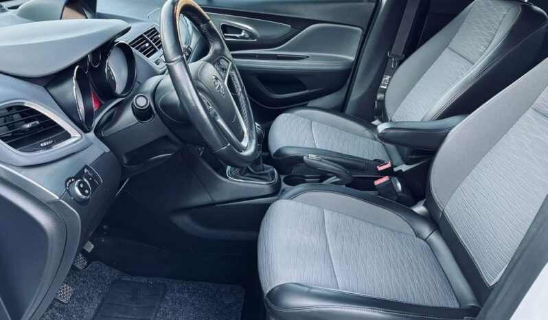 OPEL Mokka  | 4×4 (doł. automatycznie) | Manualna | 136 KM | Biały full