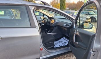 PEUGEOT 2008  | FWD (przód) | Manualna | 82 KM | Szary full