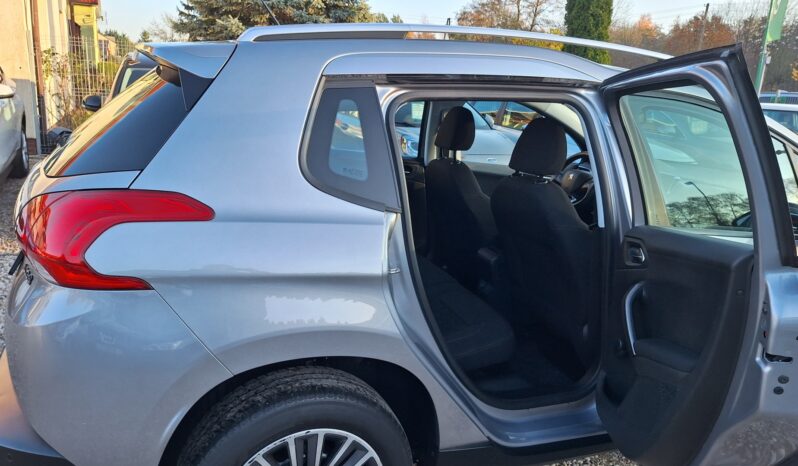 PEUGEOT 2008  | FWD (przód) | Manualna | 82 KM | Szary full