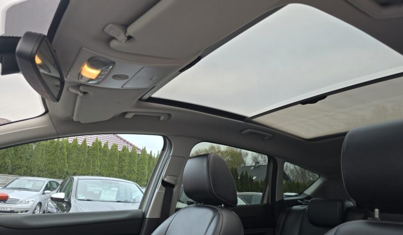 FORD Kuga  | 4×4 (stały) | Automatyczna | 163 KM | Inny kolor full