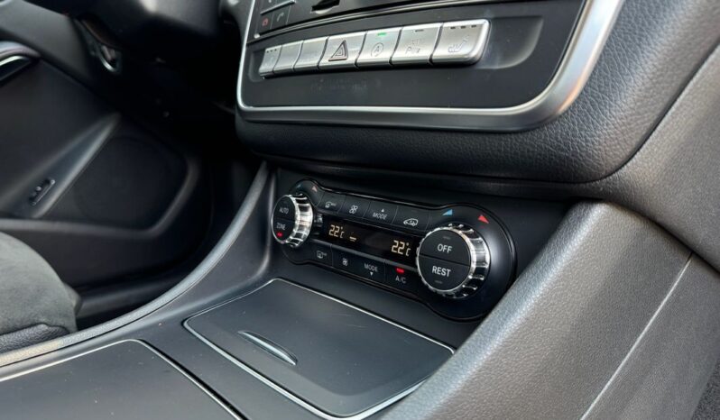 MERCEDES-BENZ CLA  | 4×4 (stały) | Automatyczna | 184 KM | Biały full