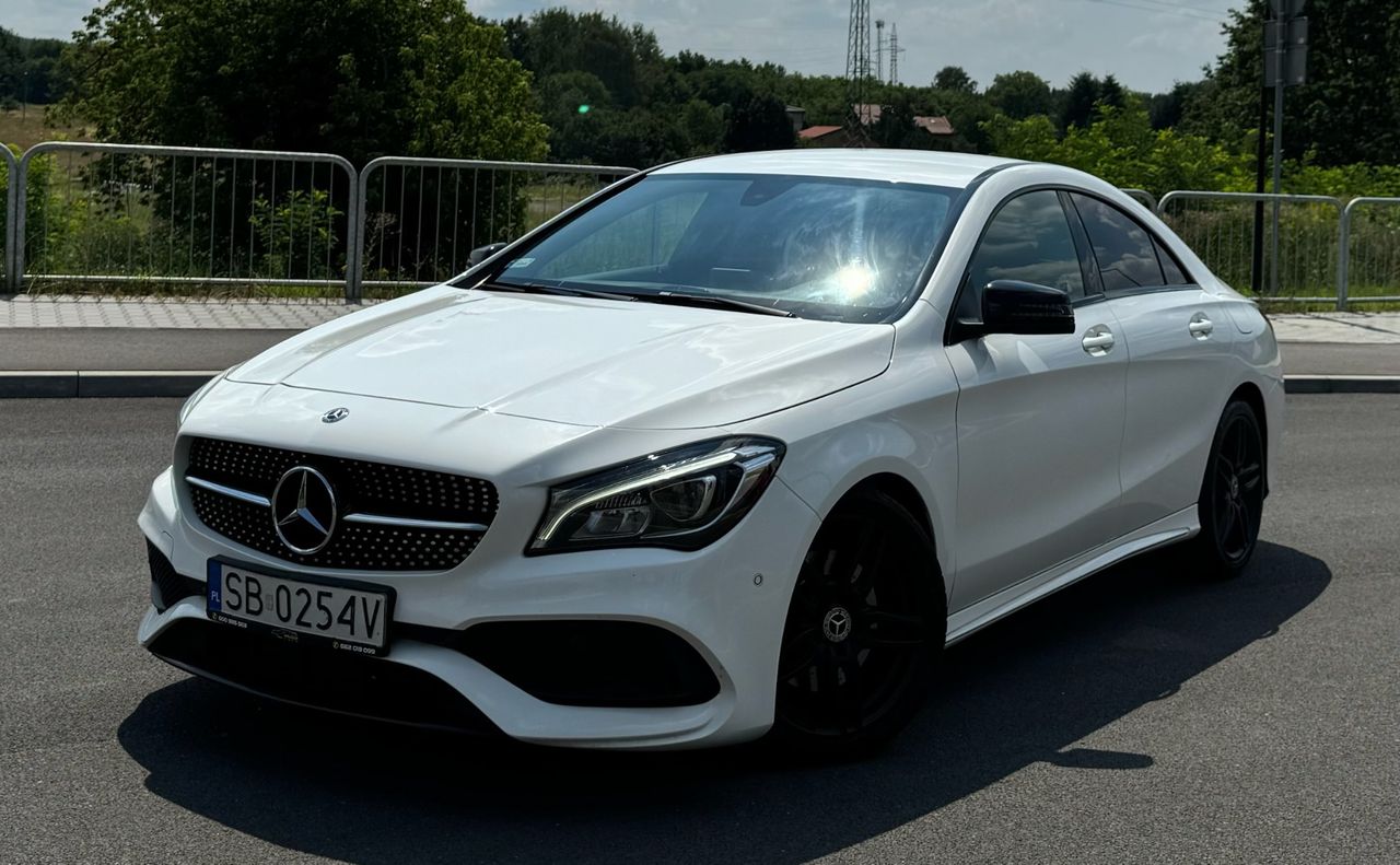 Mercedes-Benz Cla  | 4X4 (Stały) | Automatyczna | 184 Km | Biały