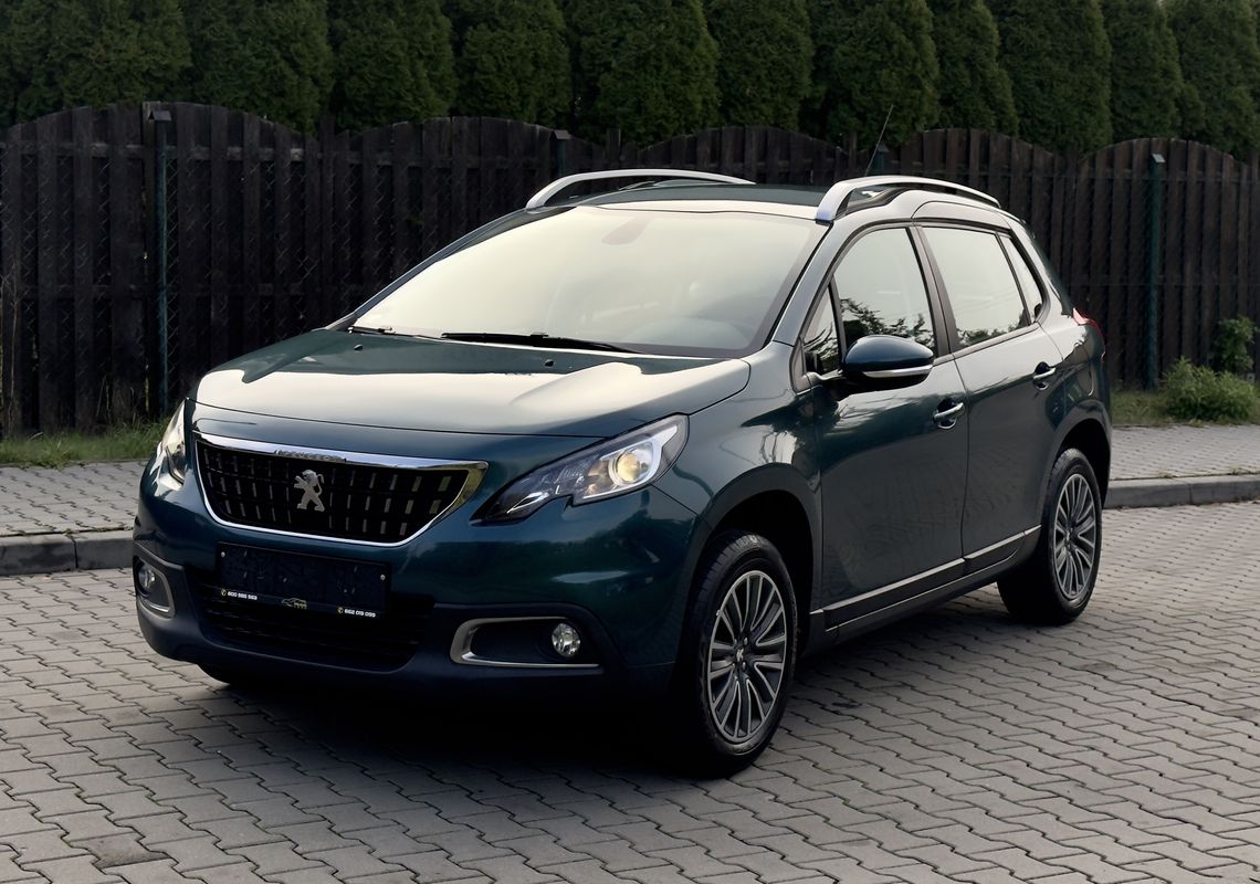 Peugeot 2008  | Fwd (Przód) | Manualna | 82 Km | Zielony