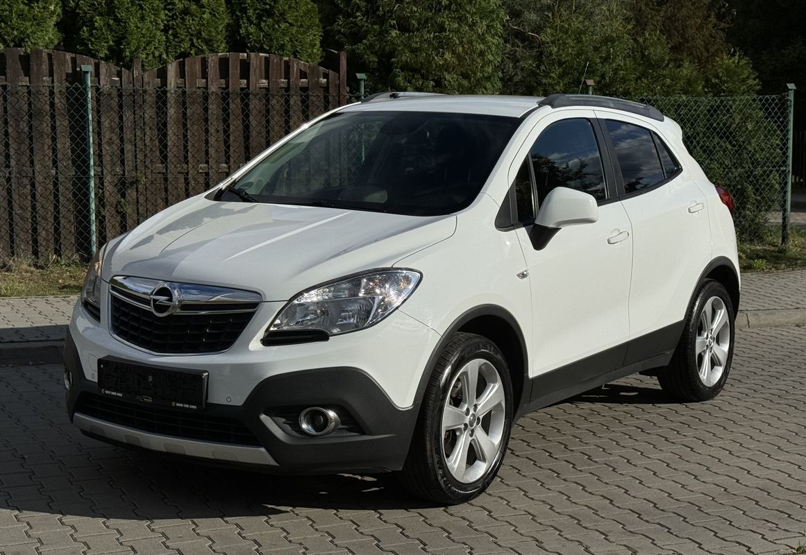 Opel Mokka  | 4X4 (Stały) | Manualna | 140 Km | Biały
