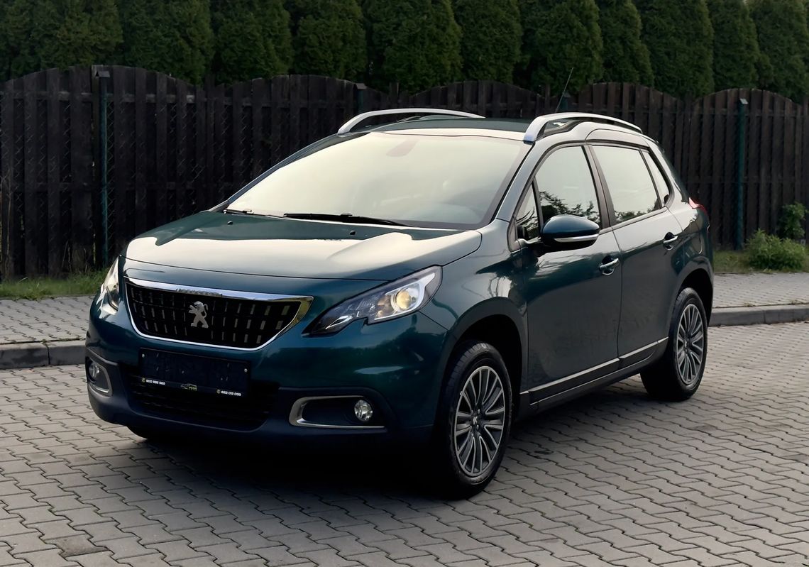 Peugeot 2008  | Fwd (Przód) | Manualna | 82 Km | Zielony