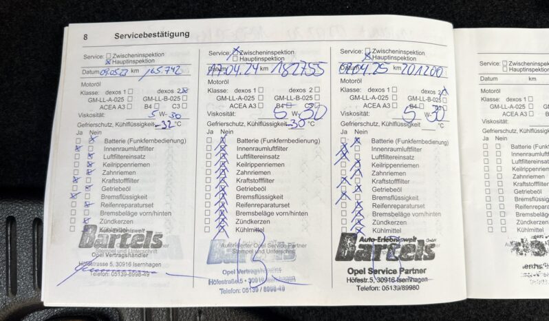 OPEL Mokka  | FWD (przód) | Manualna | 130 KM | Srebrny full