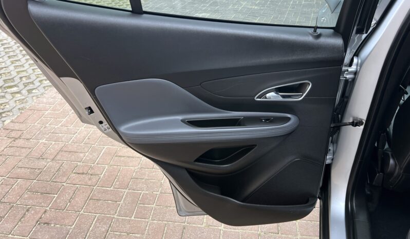 OPEL Mokka  | FWD (przód) | Automatyczna | 140 KM | Srebrny full