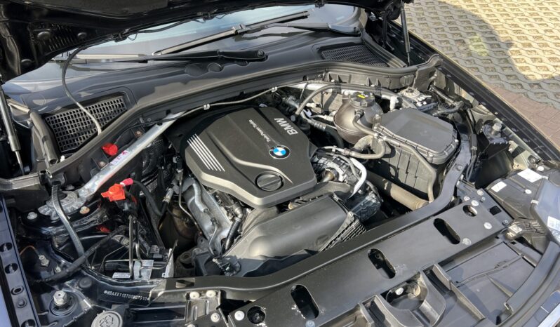 BMW X4  | 4×4 (doł. automatycznie) | Automatyczna | 190 KM | Granatowy full