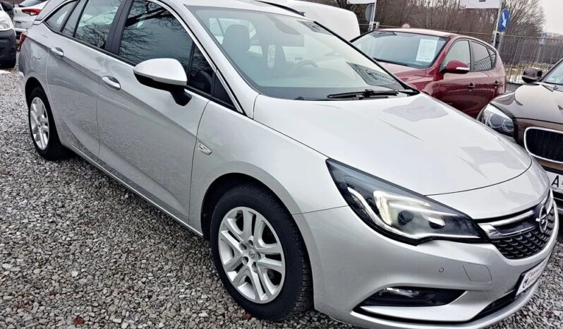 OPEL Astra | FWD (przód) | Manualna | 110 KM | Srebrny full