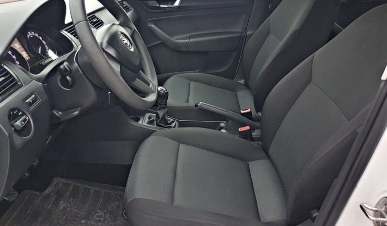 SKODA RAPID  | FWD (przód) | Manualna | 115 KM | Biały full