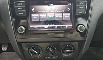 SKODA RAPID  | FWD (przód) | Manualna | 115 KM | Biały full