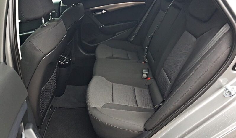 HYUNDAI i40  | FWD (przód) | Automatyczna | 136 KM | Szary full