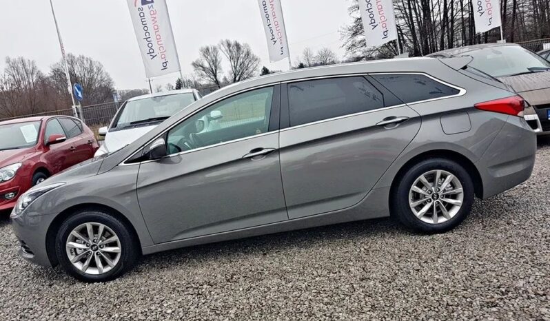 HYUNDAI i40  | FWD (przód) | Automatyczna | 136 KM | Szary full