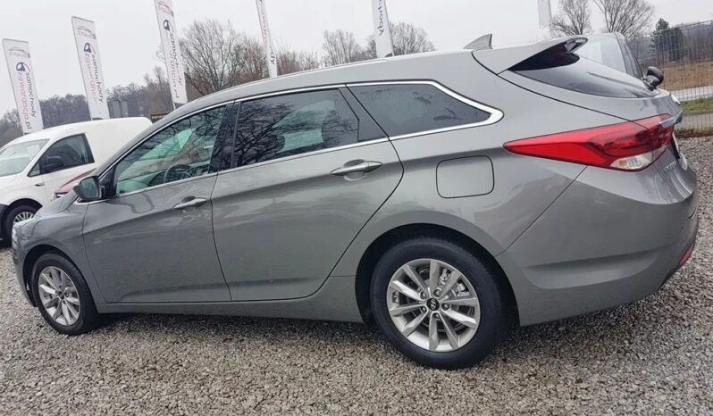 HYUNDAI i40  | FWD (przód) | Automatyczna | 136 KM | Szary full