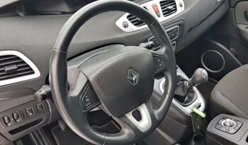 RENAULT Scenic  | FWD (przód) | Manualna | 130 KM | Brązowy full