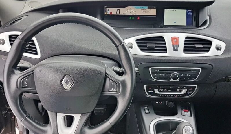 RENAULT Scenic  | FWD (przód) | Manualna | 130 KM | Brązowy full