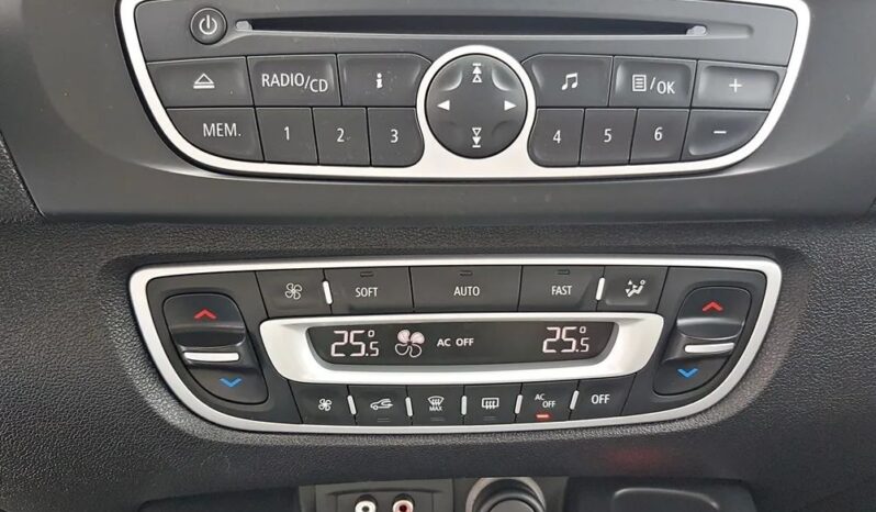 RENAULT Scenic  | FWD (przód) | Manualna | 130 KM | Brązowy full