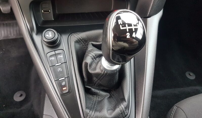 FORD Focus  | FWD (przód) | Manualna | 125 KM | Szary full