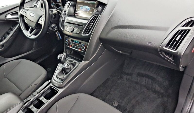 FORD Focus  | FWD (przód) | Manualna | 125 KM | Szary full