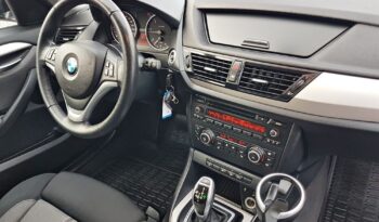 BMW X1  | 4×4 (doł. automatycznie) | Automatyczna | 143 KM | Szary full