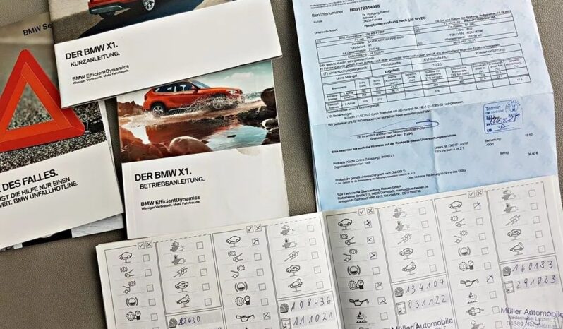 BMW X1  | 4×4 (doł. automatycznie) | Automatyczna | 143 KM | Szary full