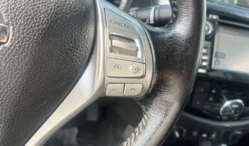 NISSAN Navara  | 4×4 (doł. ręcznie) | Manualna | 163 KM | Czarny full