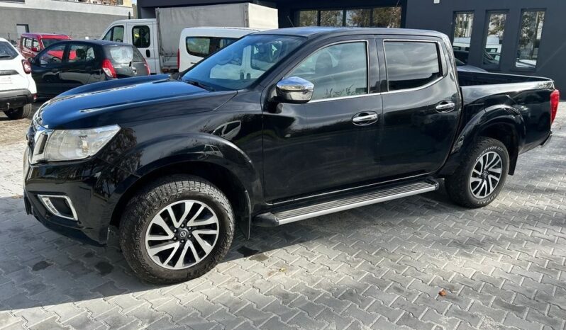 NISSAN Navara  | 4×4 (doł. ręcznie) | Manualna | 163 KM | Czarny full