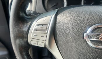 NISSAN Navara  | 4×4 (doł. ręcznie) | Manualna | 163 KM | Czarny full